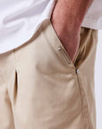 Short Chino Hustle