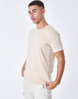 T-shirt logo brodé en relief