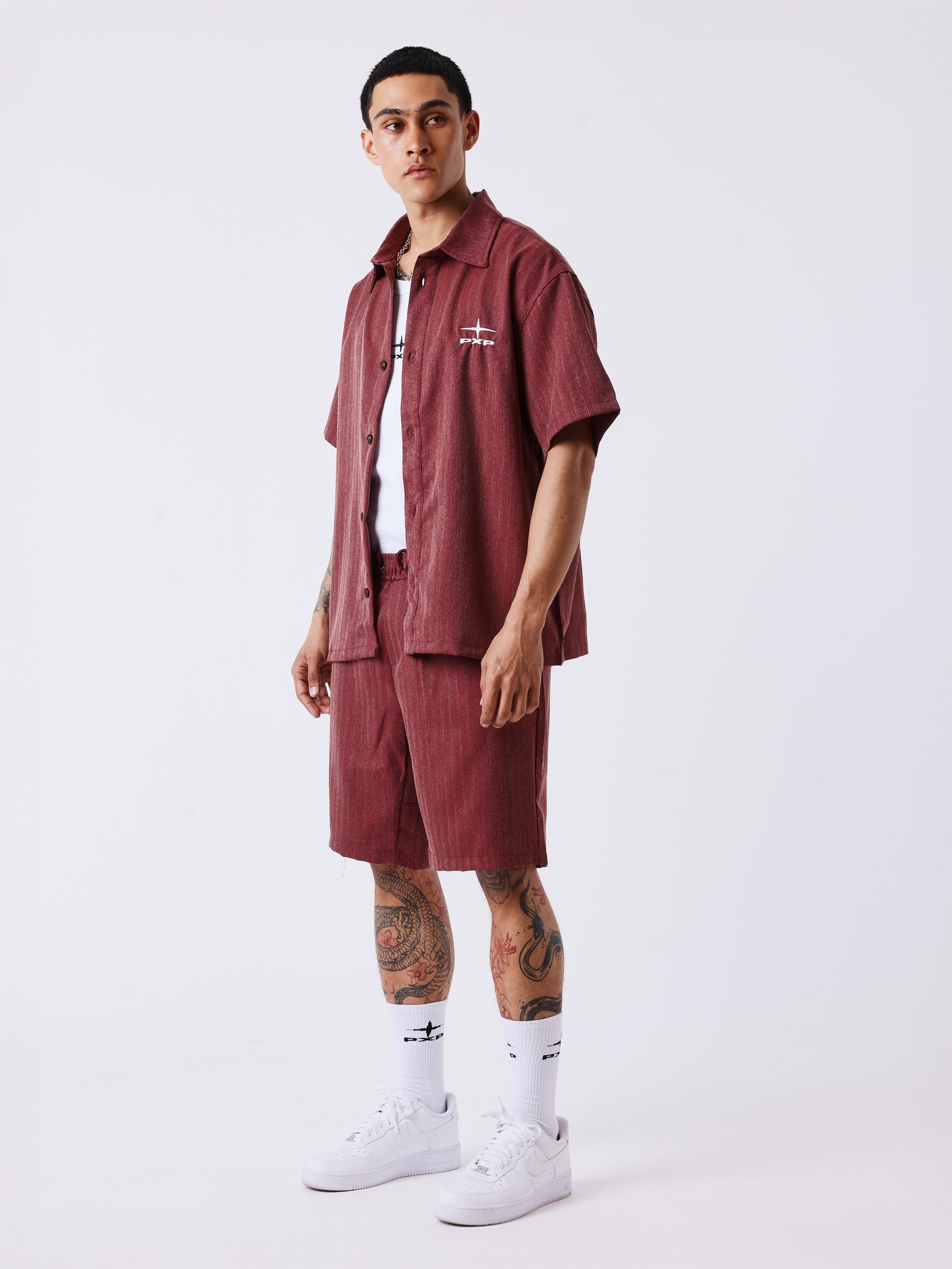 Short à rayures avec taille élastiquée