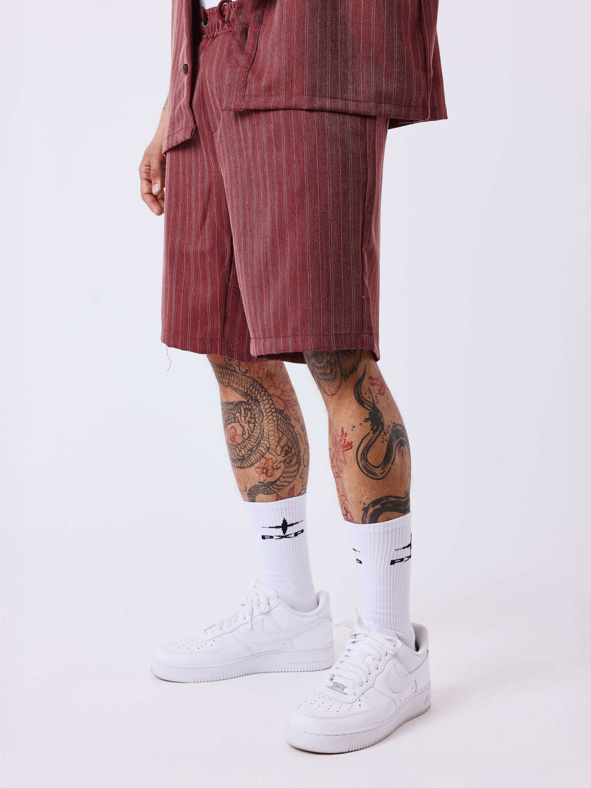 Short à rayures avec taille élastiquée