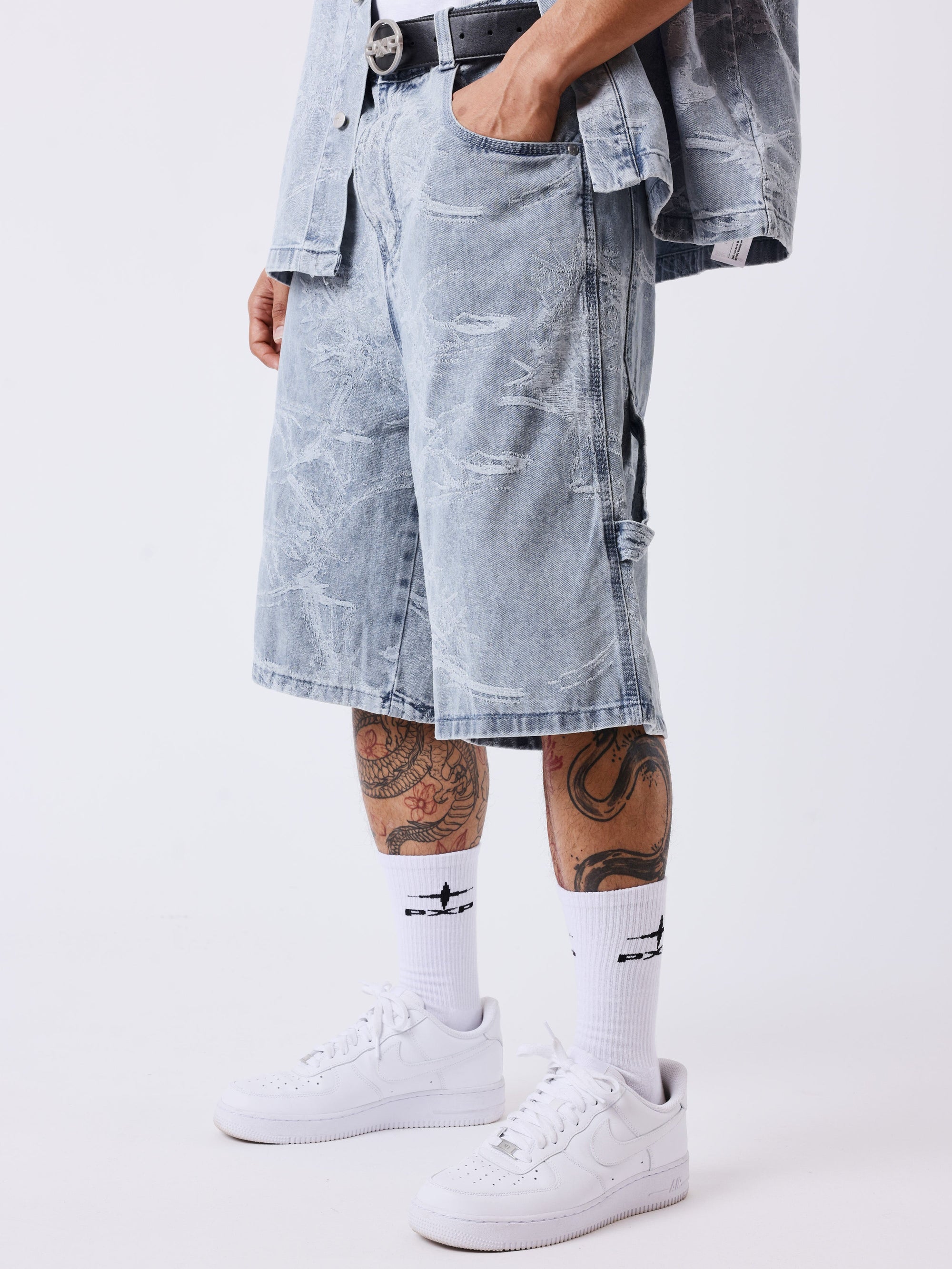 Bermuda en denim effet usé