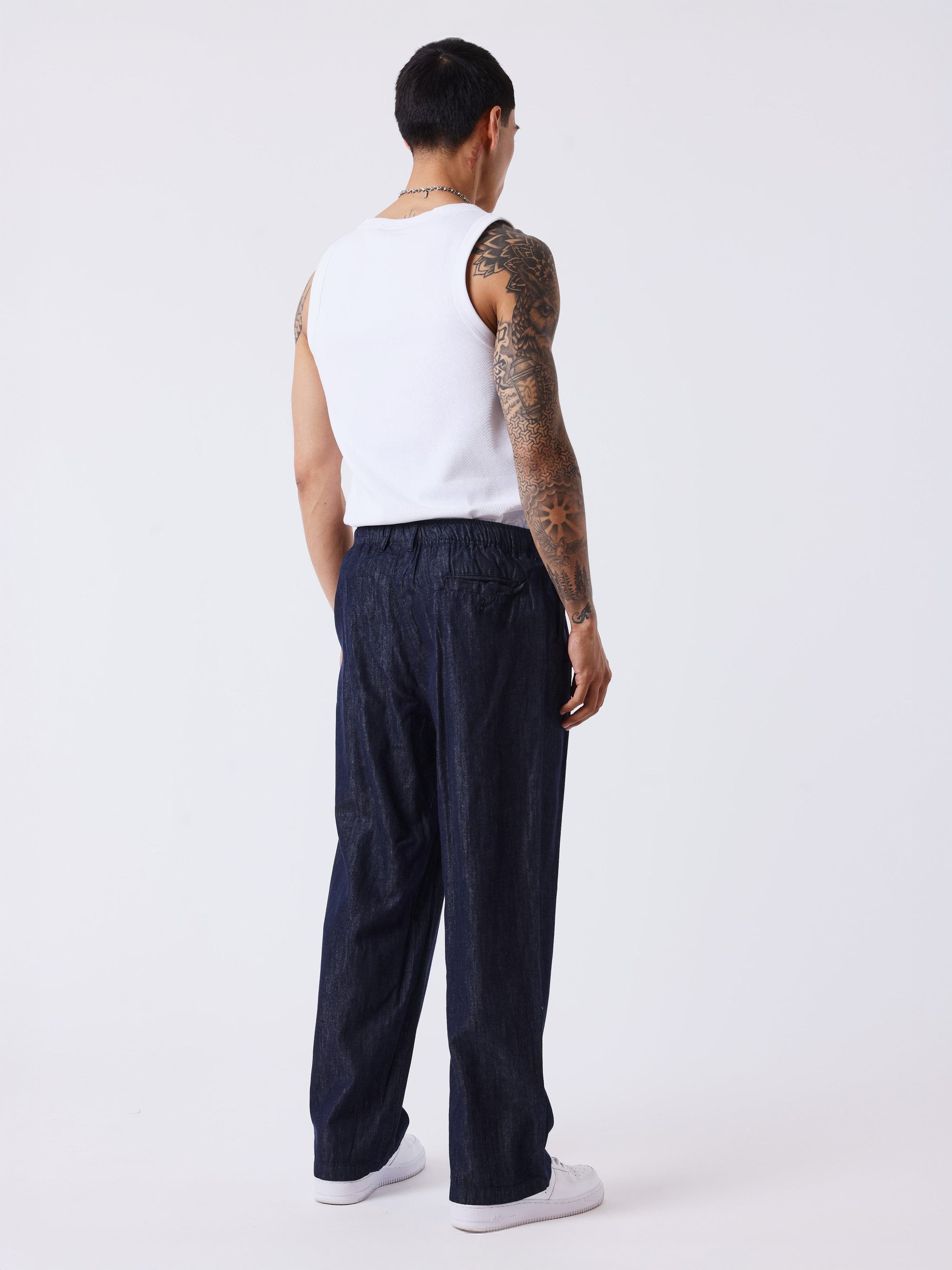 Pantalon homme à pinces taille élastiquée