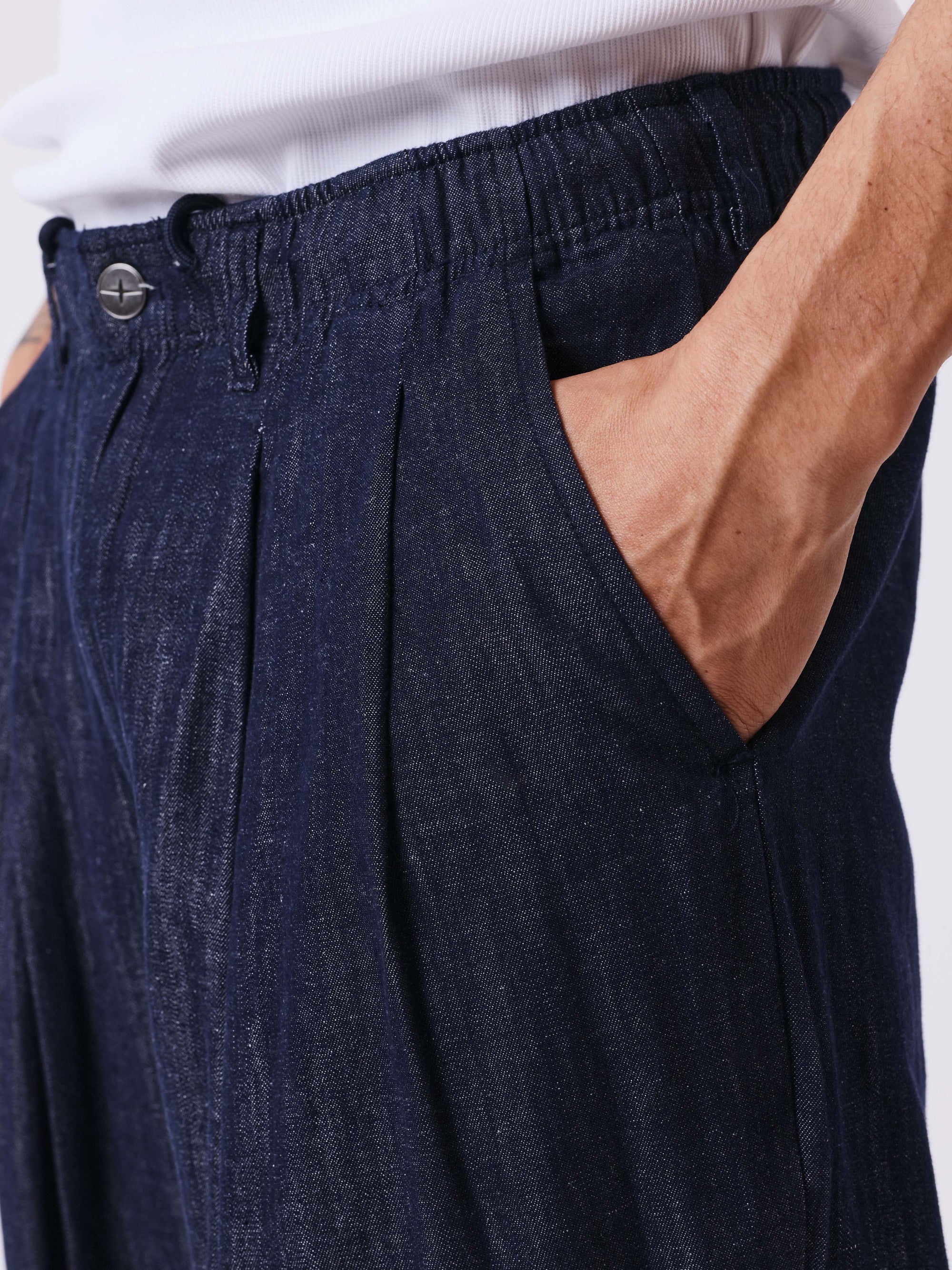 Pantalon homme à pinces taille élastiquée