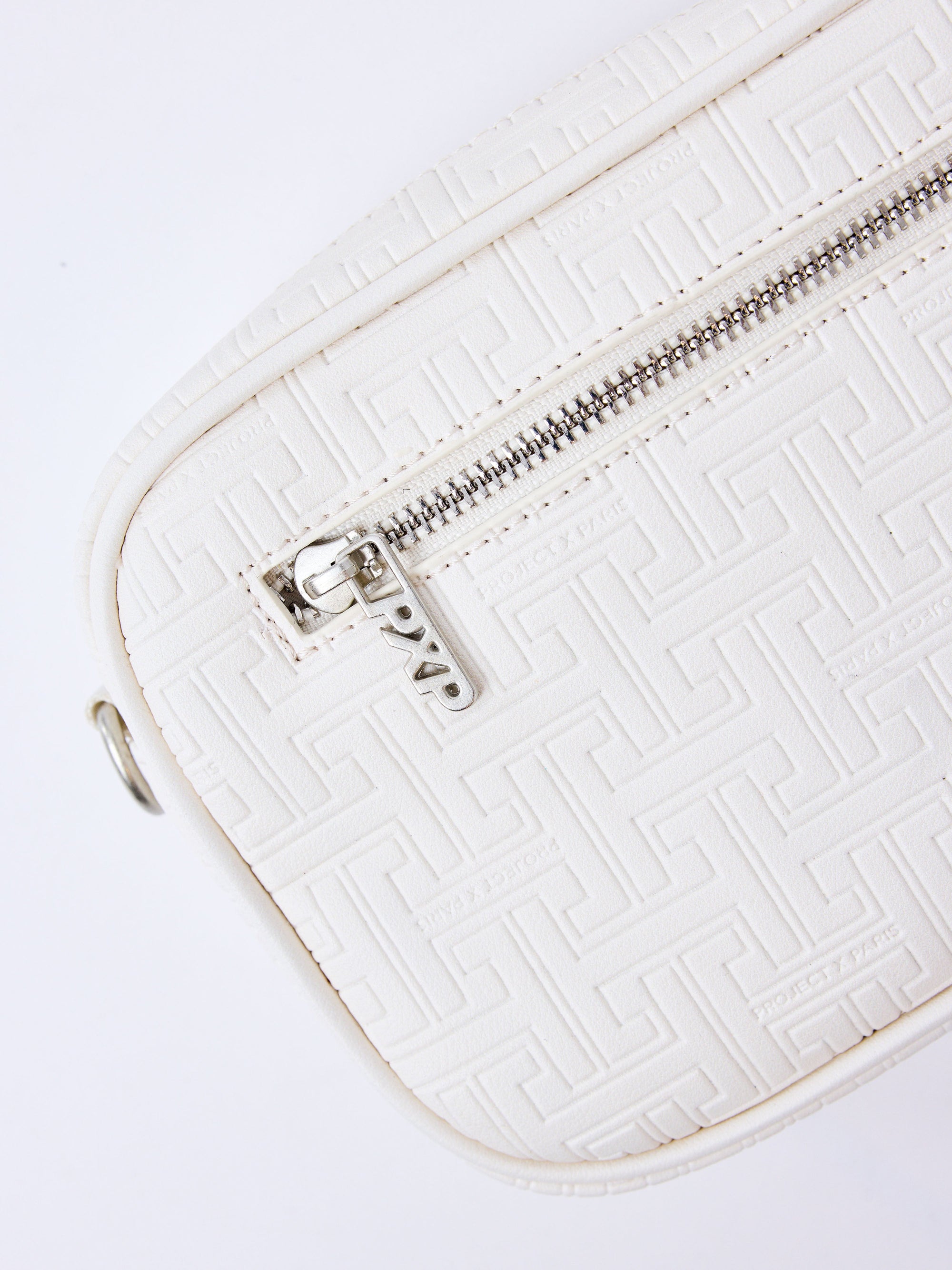 Sacoche monogramme 3D